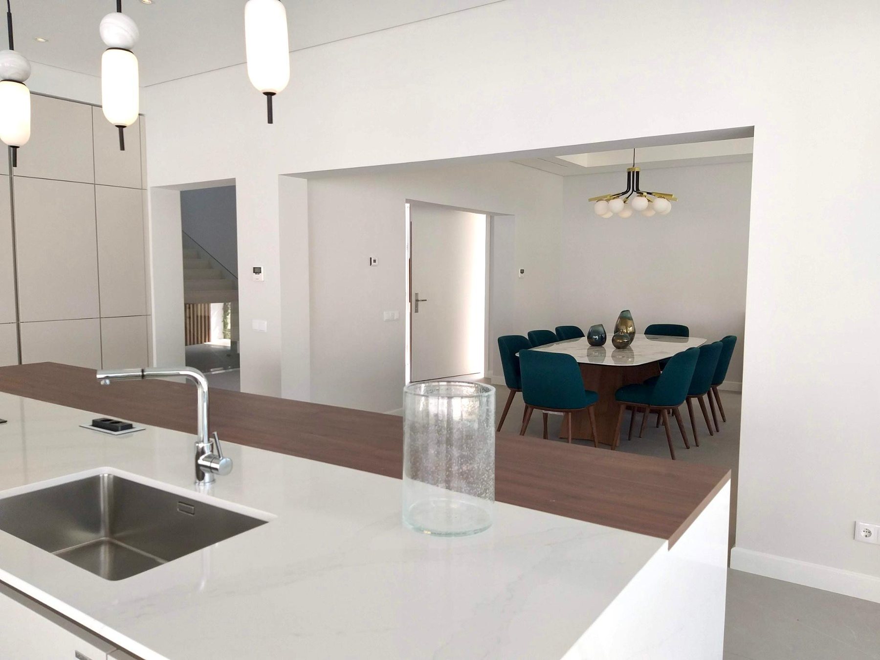 Kitchens 05 — FINGERPRINT