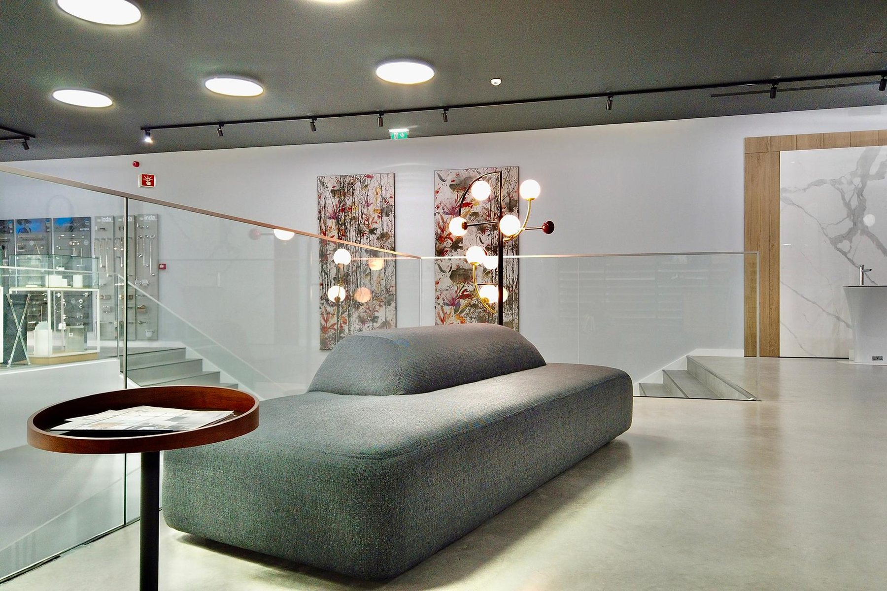 Living Rooms 15 — FINGERPRINT